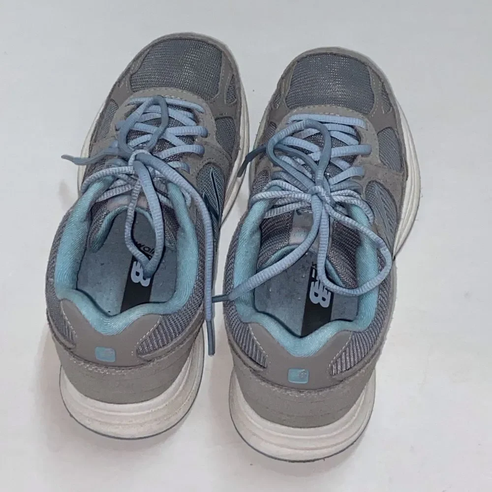 New Balance 877 v1 Light Gray and Blue Walking Shoes Size M6-7 W7.5-8.5